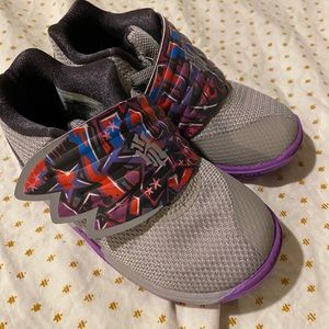Kyrie Irving Size 8 New